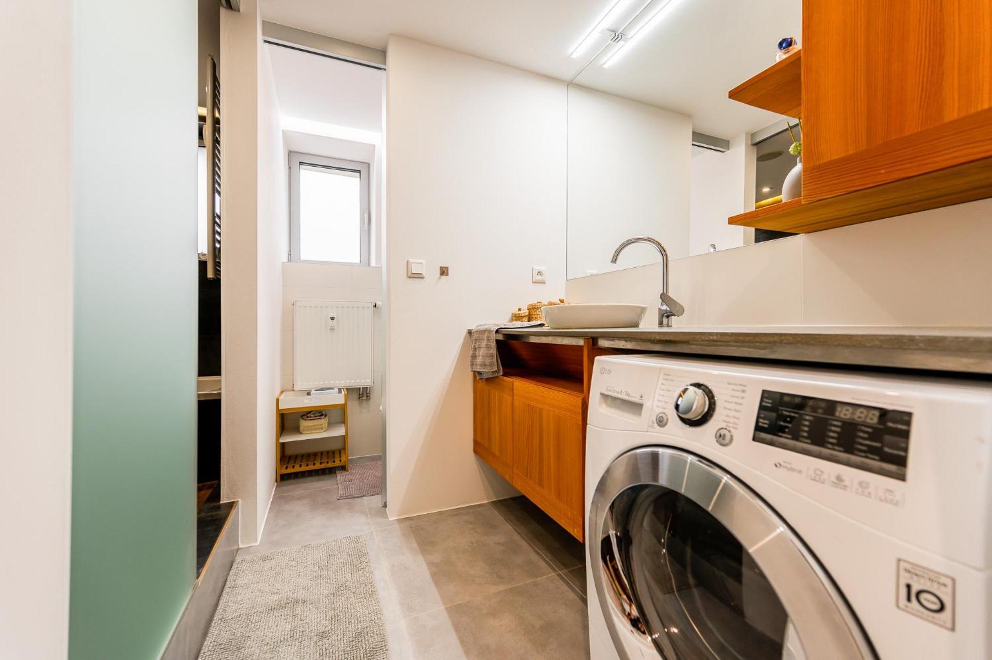Luxury Apartment In The City Centre Kosice Bagian luar foto