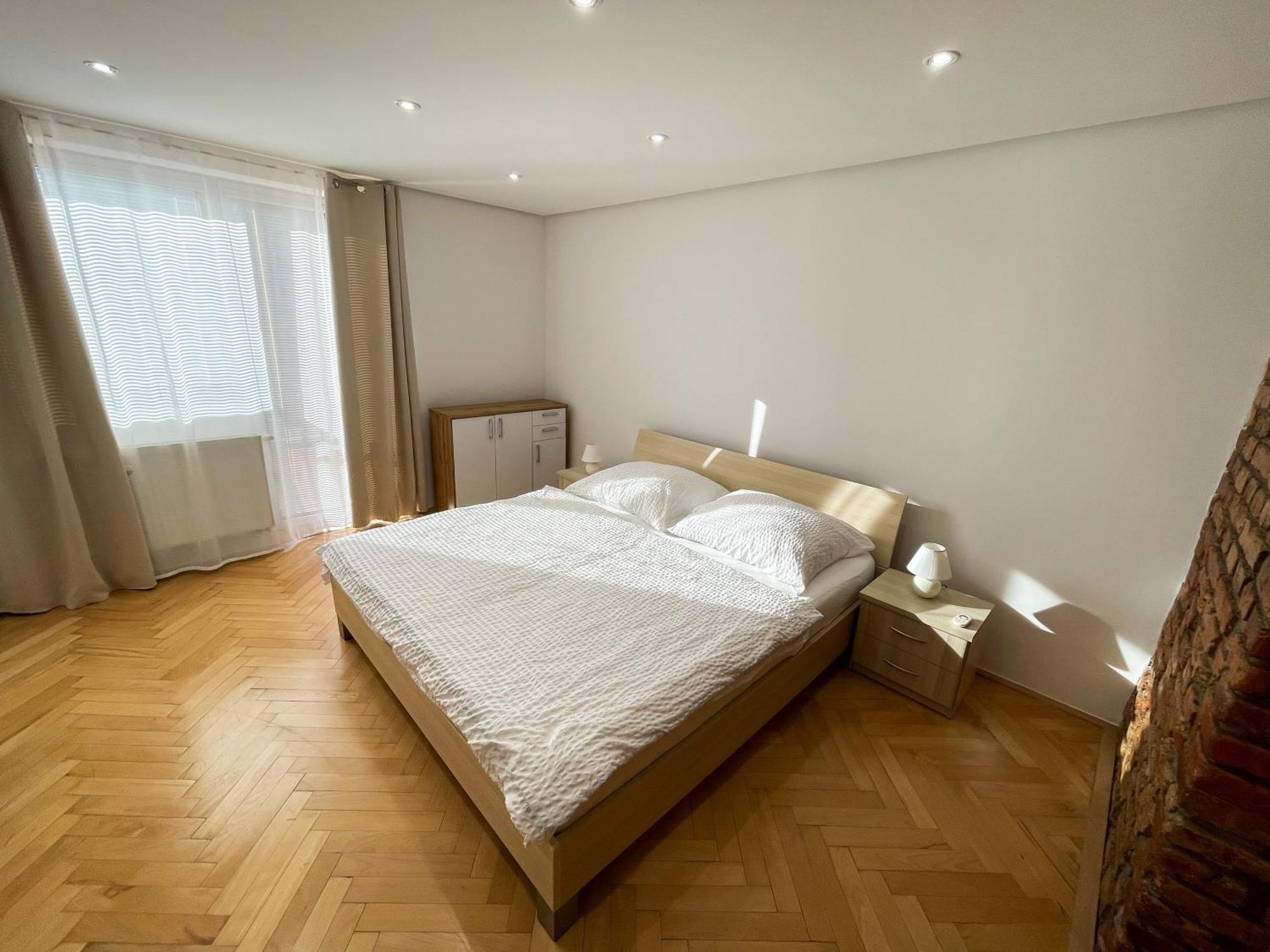 Luxury Apartment In The City Centre Kosice Bagian luar foto
